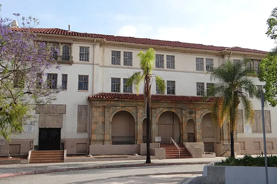 Living in Santa Ana CA: Newcomer Guide